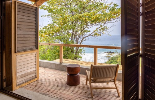 San Agustinillo Villa | Peaceful oceanview retreat with 2 king suites, private pool & lush gardens