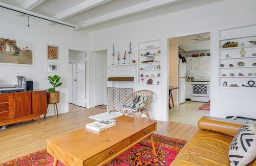 Silver Strand Cottage | Peaceful Oxnard Getaway - Walk to the Beach!