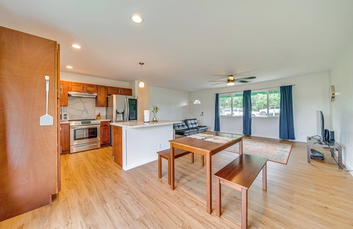 Kapoho House | Peaceful Pahoa Getaway w/Yard: 2 Mi to Ocean!