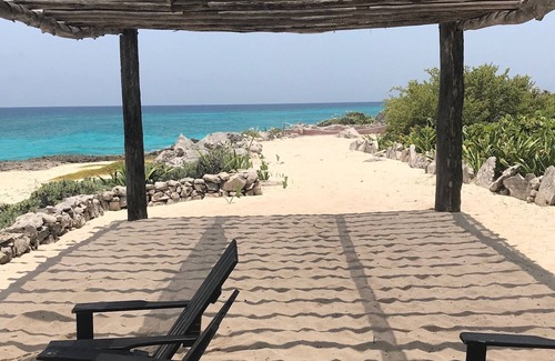 Colonia Andres Condo | Peaceful penthouse with beautiful ocean views