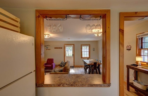 Sciota Cabin | Peaceful Poconos Creekside Cabin w/private trails Hot Tub