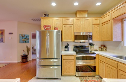 Mariposa Cabin | Peaceful + Private Mariposa Cabin on 2 Acres!