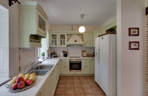 Prodol Villa | Peaceful,relaxing Villa with pool sorrounded with lime trees,plants and forest