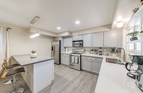 Canyon Country House | Peaceful, Remodeled, 3Bdrm/2Ba Santa Clarita Home