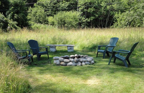 Sugar Hill House | Peaceful Retreat in White Mountains