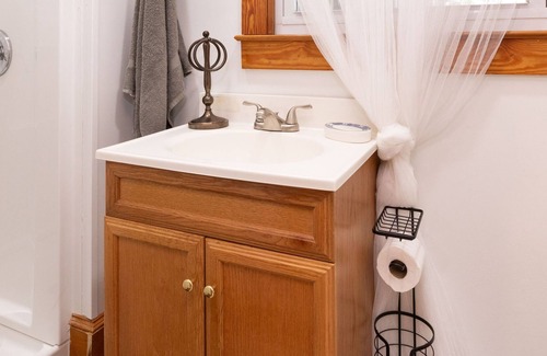 Morganton House | Peaceful Retreat near Lake James NC