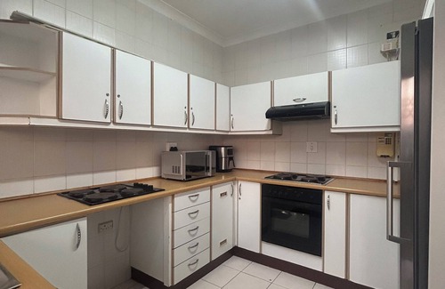 Berea House | Peaceful self catering family friendly holiday home in a safe suburb of Glenmore