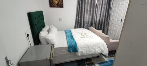 Goodwood House | PEACEFUL SLEEP lodge