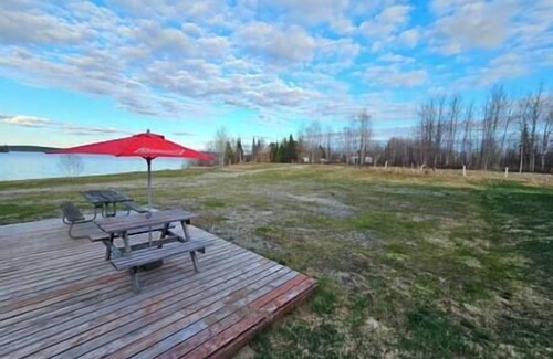 Senneterre Apartment | Peaceful Stay near Valdor