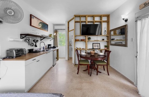 Membrillo Apartment | Peaceful Studio by the Ocean in Camuy