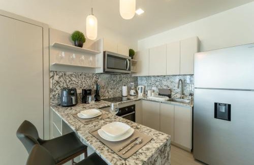 Costa del Este House | Peaceful Studio for Rent with Prime Park Views in Panama City