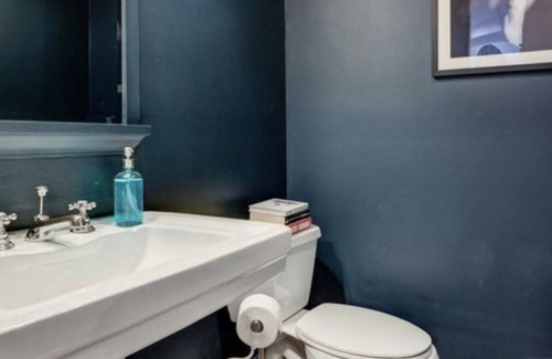 Wilshire Montana House | Peaceful, Stylish Home - Amazing Location!