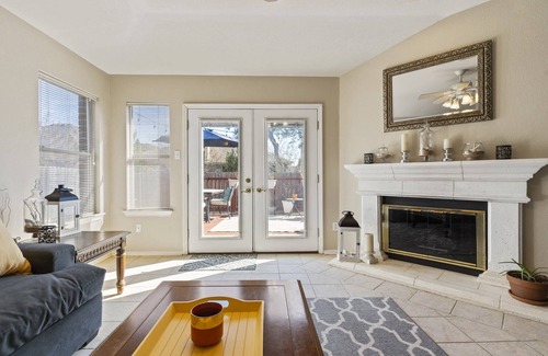 Anderson Mill West House | ★Peaceful Suburbs Haven★ | Lush Backyard | ♛Office