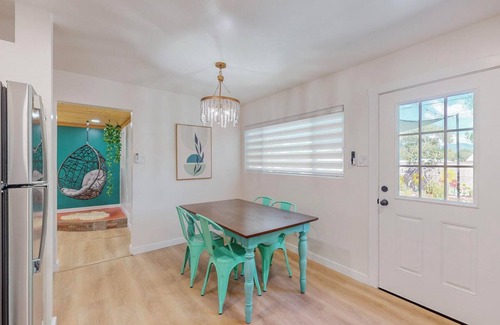Los Poblanos House | Peaceful Sunflower Escape, 3bd w/hot tub, grill, and mountain views!