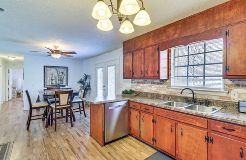 Trenton House | Peaceful Trenton Home w/Patio Near Hiking!