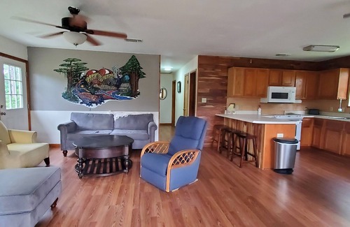 Foley Cottage | Peaceful Waterfront property with private boat ramp