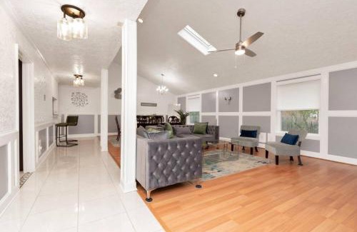 Clodine House | Peaceful Waters Your Intimate Hot Tub Escape