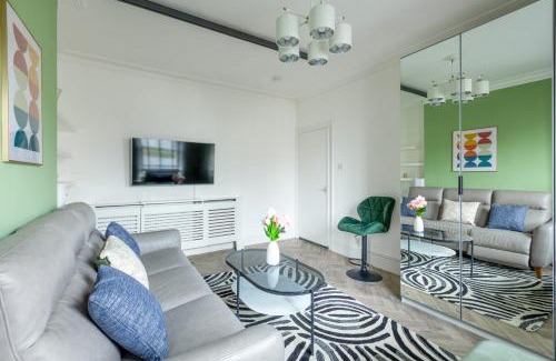 Vassall Apartment | Peacefully set 2level 2BR btw Brixton & Camberwell