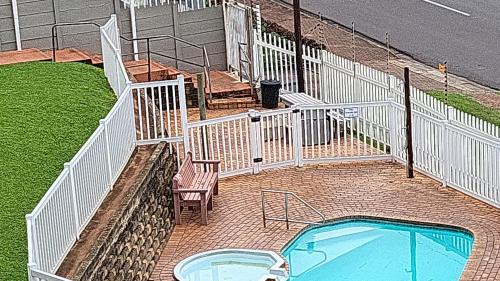 Scottburgh Apartment | Peacehaven Beachfront Property - Scottburgh KZN