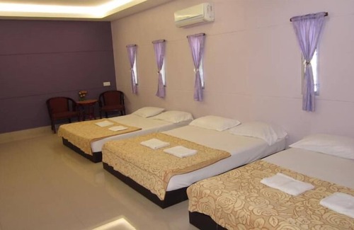Kuah Hotel | Peach Blossom Village