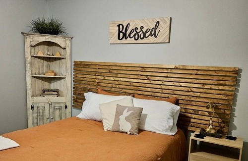 Sugarcreek House | Peacuful Abode in the Little Switzerland of Ohio