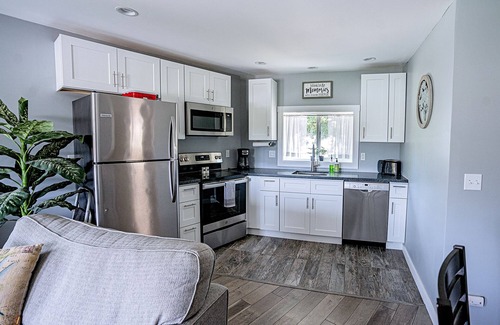Kellogg House | Peak Haven: 2BR Mountain View