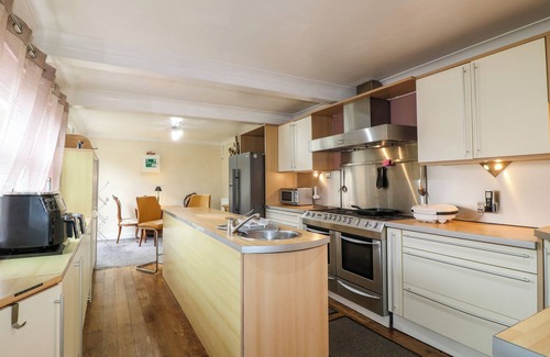 Newark Cottage | Peak House