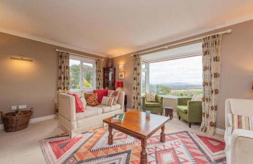 Pulverbatch House | Pear Tree Cottage