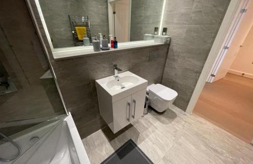 St Albans Apartment | Pearl Bay - One bedroom Luxury Apartment in St Albans