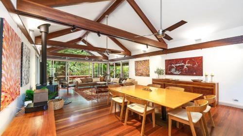 Pearl Beach House | Pearl Beach Retreat Pet Friendly