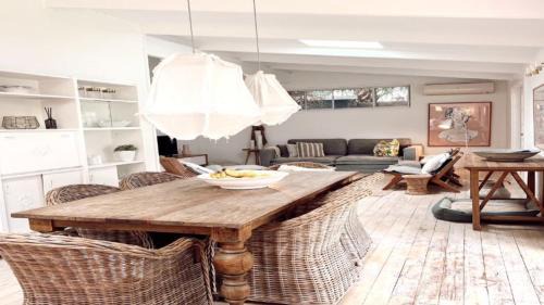 Pearl Beach House | Pearl Beach Shack, walk to beach, pet friendly