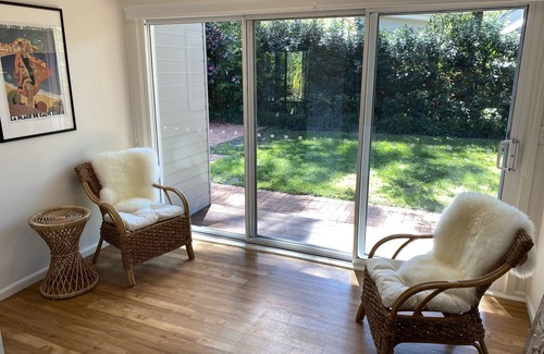 Pearl Beach House | Pearl Bliss, a sundrenched, secluded oasis 200m from spectacular Pearl Beach