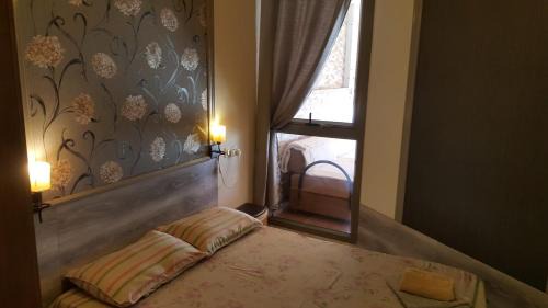 Ashkelon Apartment | Pearl by the Sea, Living room and one bedroom
