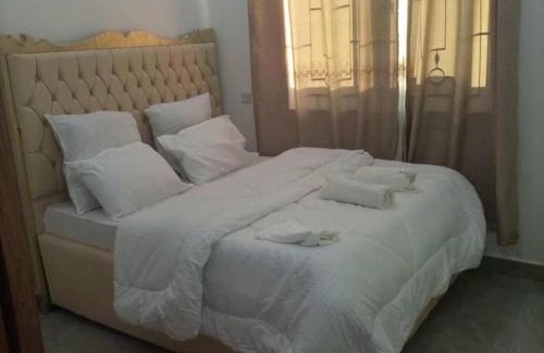 Dar es Salaam Bed & Breakfast | Pearl central Modern sweet Homestay