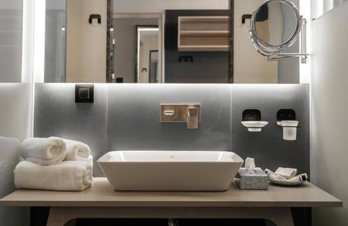 Rethymno Hotel | Pearl SeaBreeze Suites