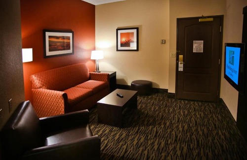 Historic Downtown La Crosse Hotel | Pearl Street Hotel