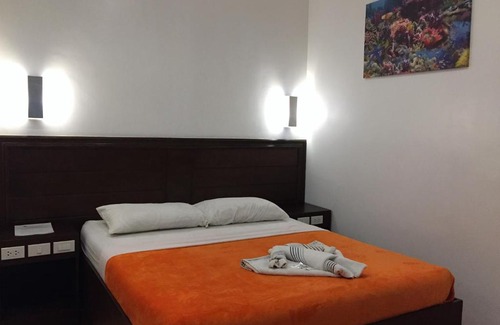 Jaro Hotel | PearLi View Hotel