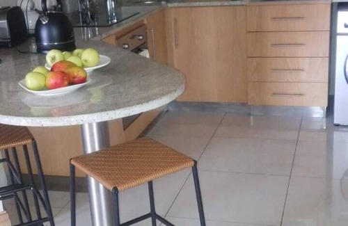 Umhlanga Hotel | Pearls of Umhlanga, or Oceans - Marina Apartments Private