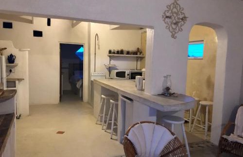 Pearly Beach House | Pearly Beach greek style retreat