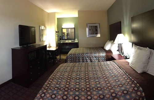 Pearsall Hotel | Pearsall Inn & Suites