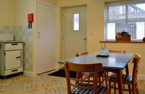 Shildon House | Peartree Cottage