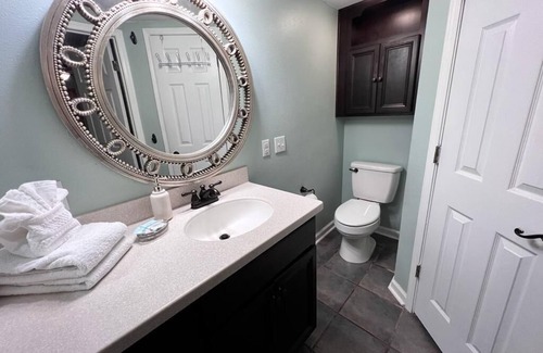 Upper Grand Lagoon Cottage | Pebble Cottage PCB - 2 miles to beach!