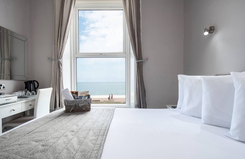 Llandudno Bed & Breakfast | Pebble House