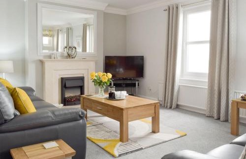 Amroth House | Pebble Reach