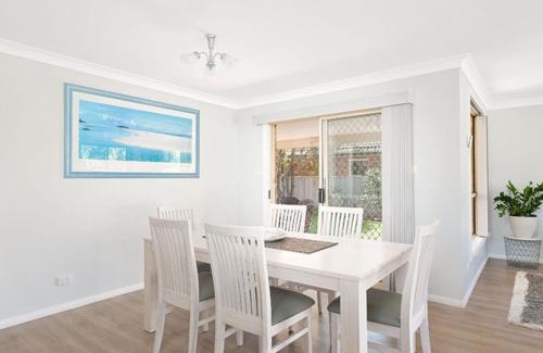 Fingal Bay House | Pebbles By The Beach 1 home away from home