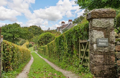 Eskdale Cottage | Peel Place Noddle