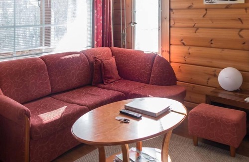 Tahkovuori House | Peiponpesä B by Interhome