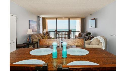 Indian Rocks Beach House | Pelican Cove #301