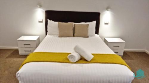 Cams Wharf House | Pelican Escape Executive Home