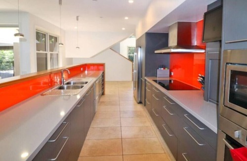 Cams Wharf House | Pelican Escape -Spacious, relaxing waterfront home